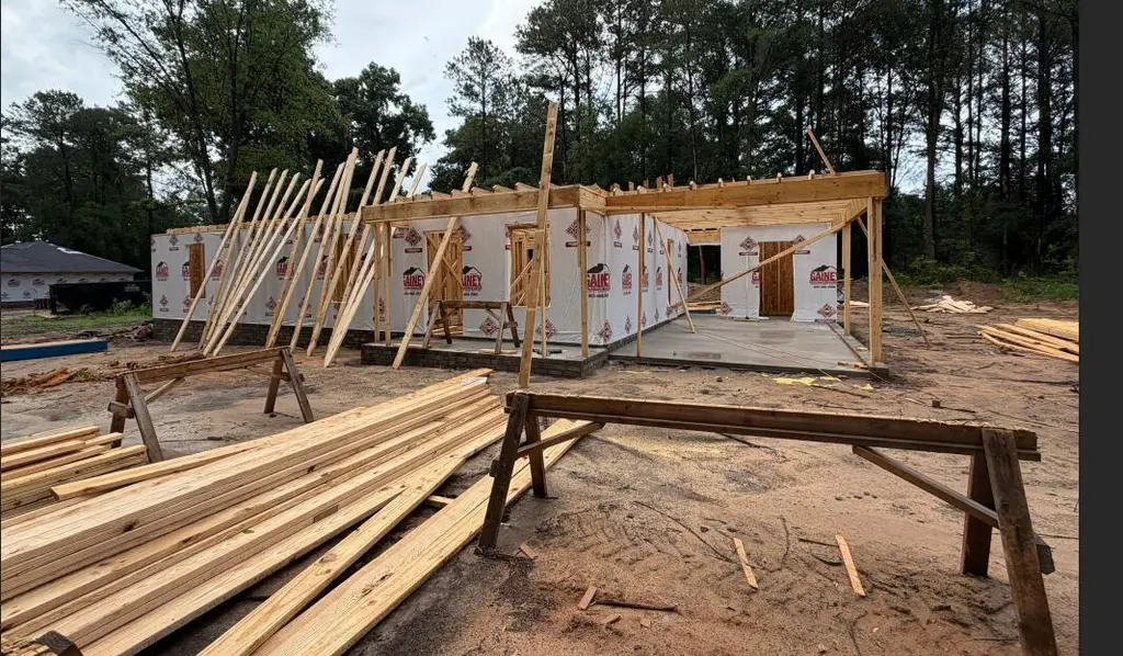 2015 Cains Mill Rd