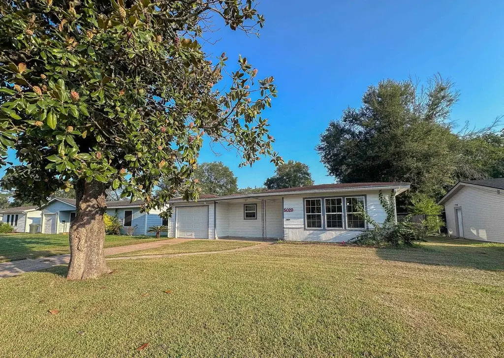 5020 Tennyson Dr