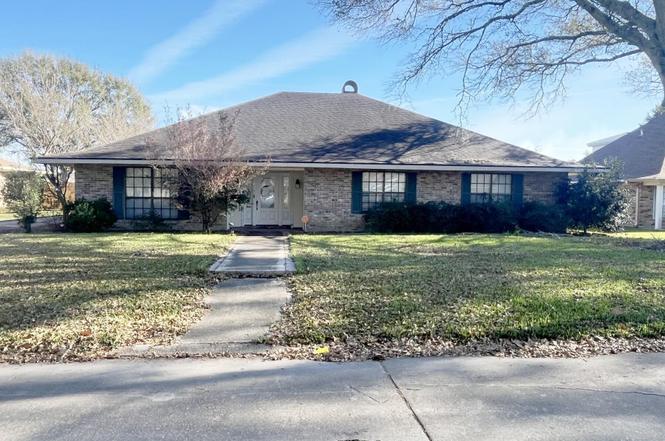 1612 Southwood Dr