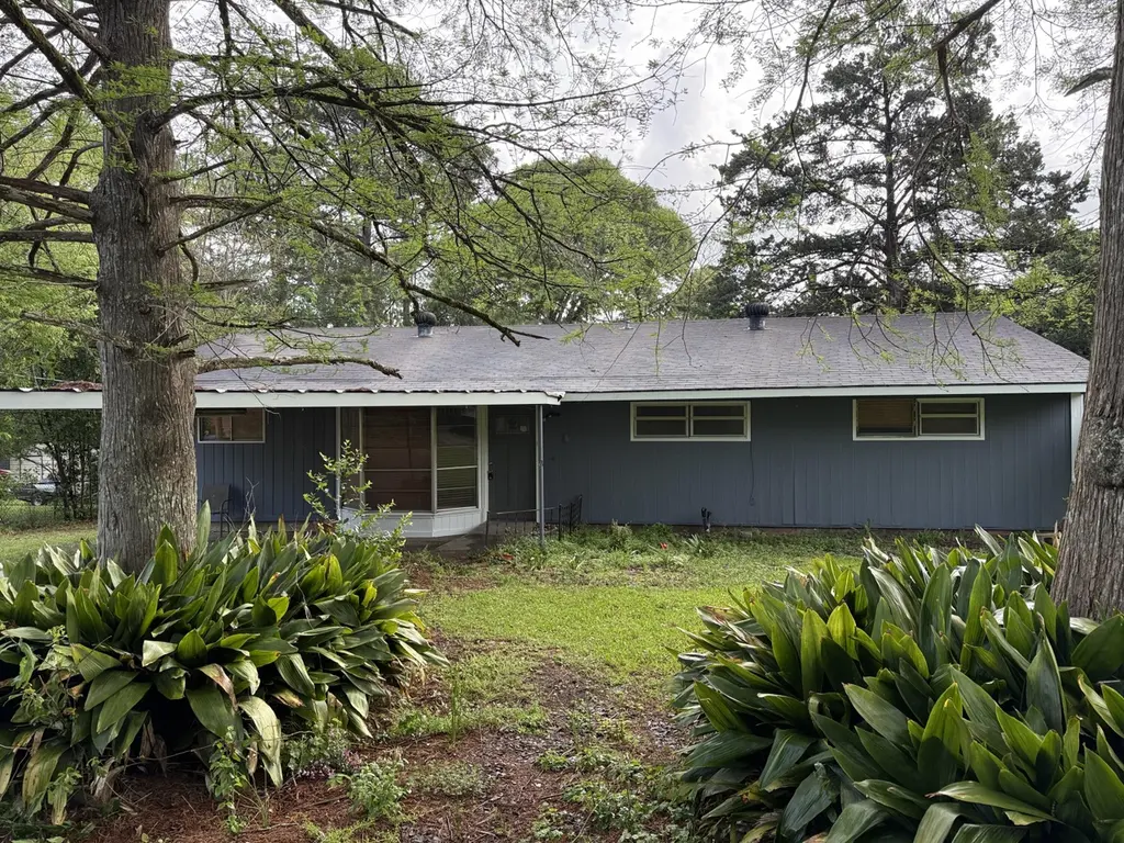 406 Cain Ave