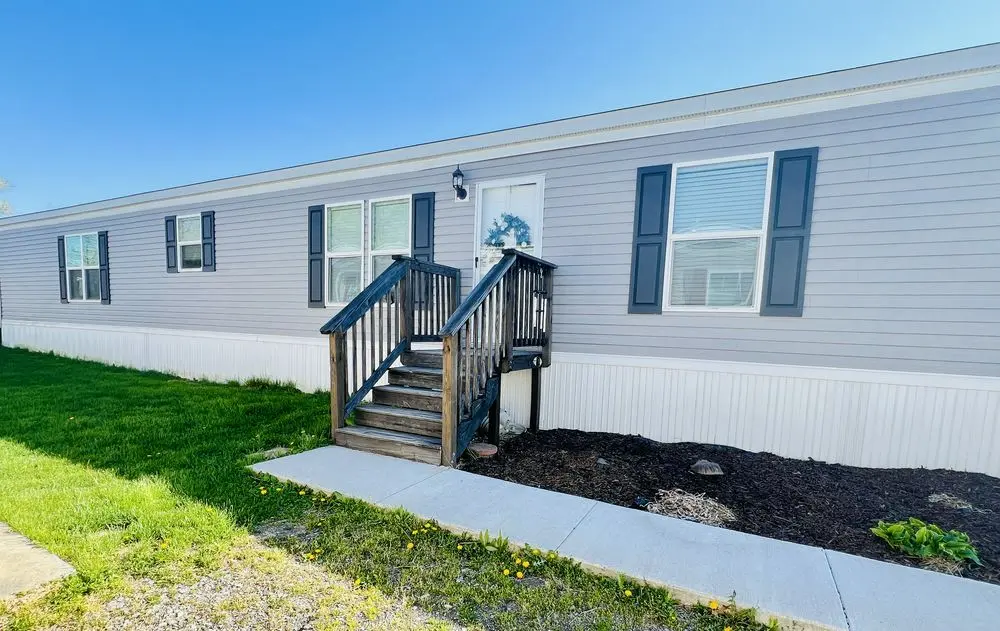 411 Eckard Cir