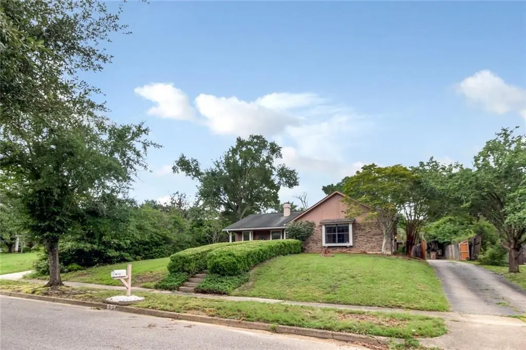 5833 Water Oak Ct