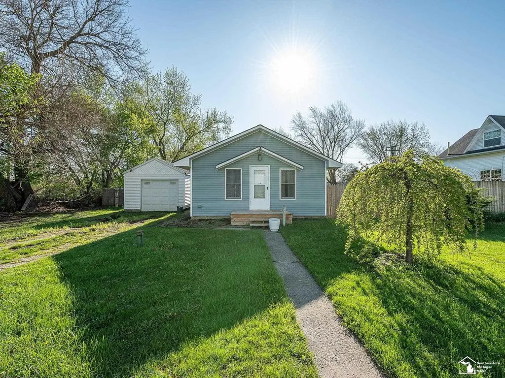 3043 Mill Rd
