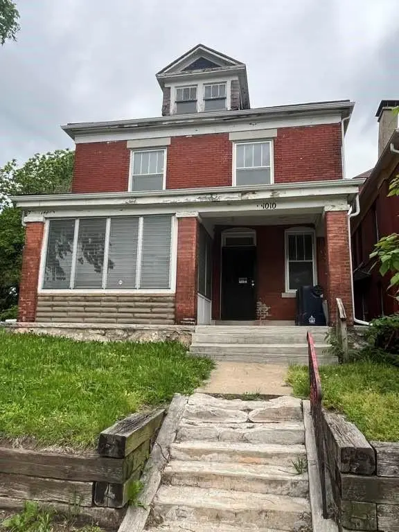 1010 Brooklyn Ave