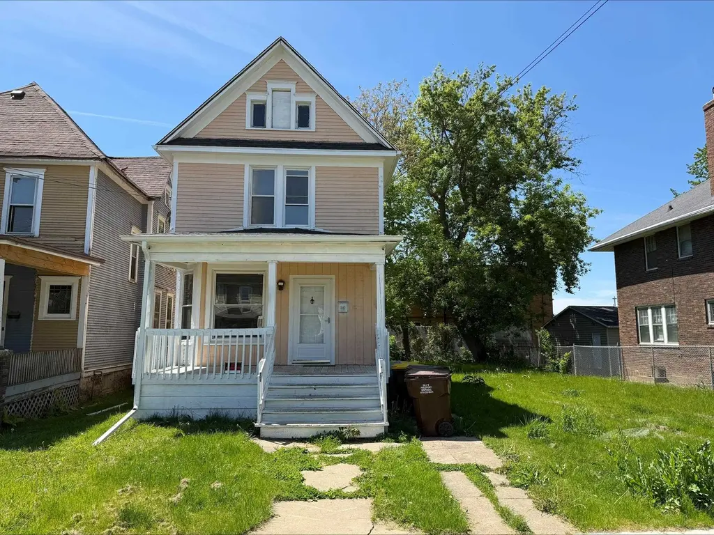 704 S Carroll Ave
