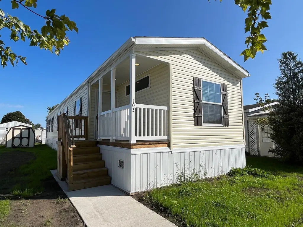 6255 S Telegraph Rd #103