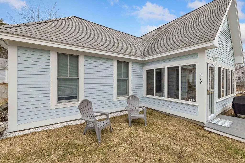 454 Post Rd #119