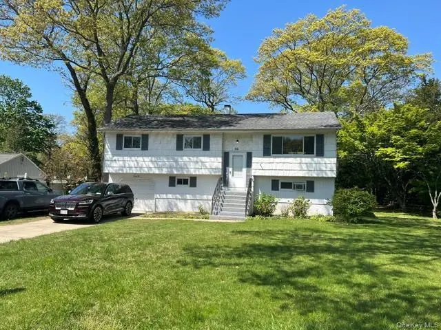 32 Vautrin Ave