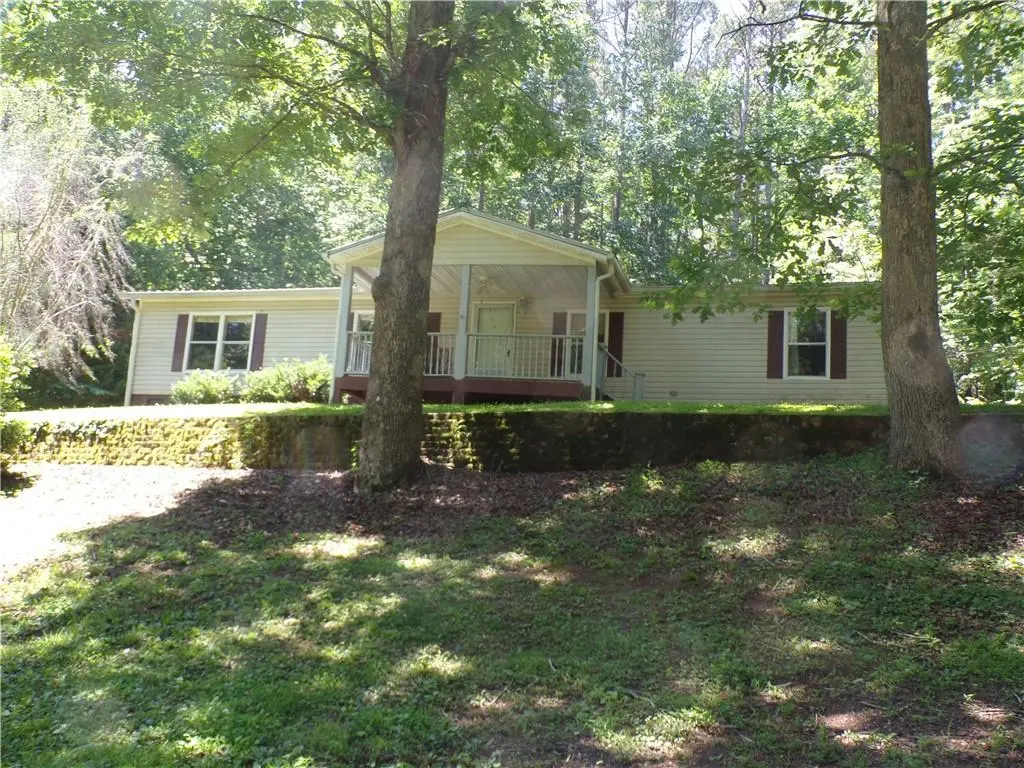 1051 Old Talking Rock Rd