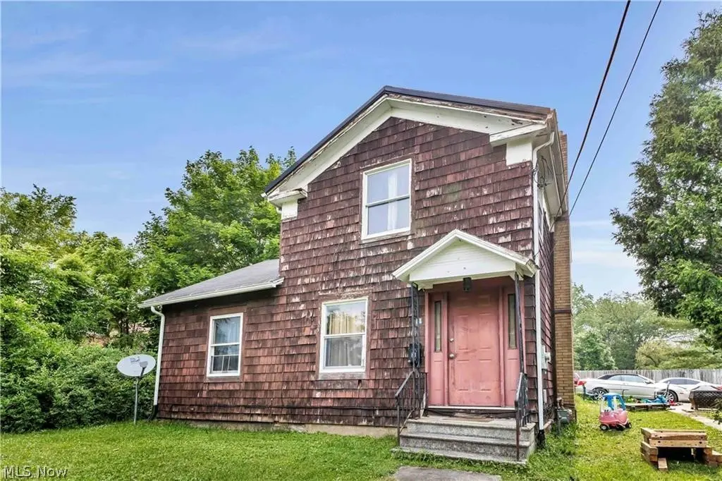 81 S Pleasant St