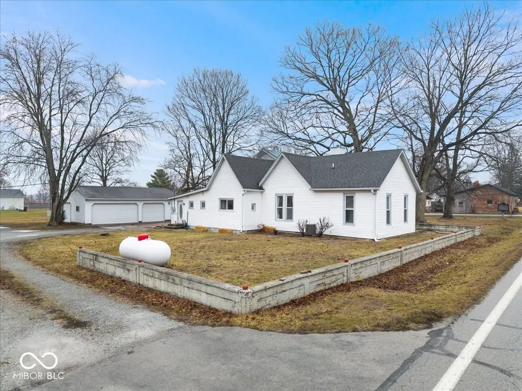 14066 State Road 38 E