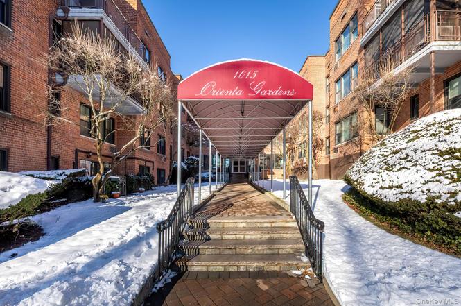 1015 Old Post Rd Unit 2H