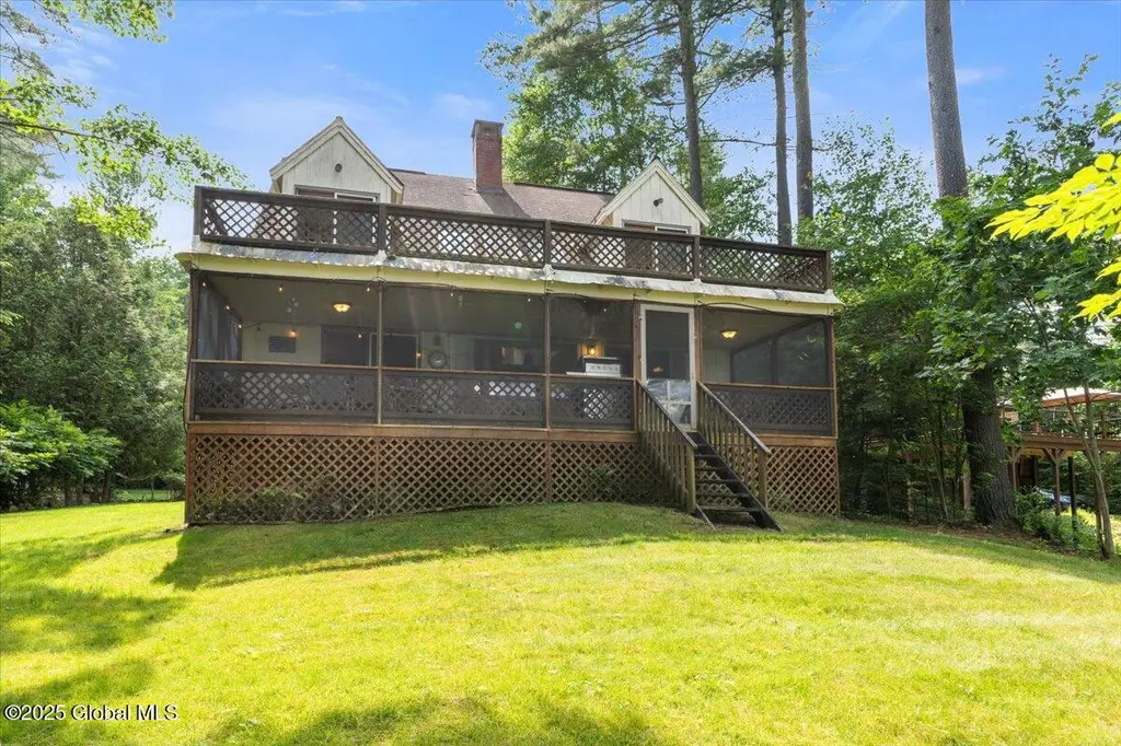 29 Woodland Ridge Rd