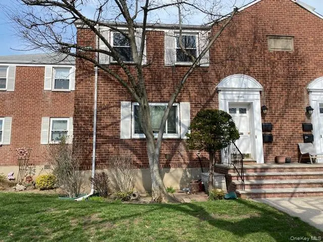 263-01 74th Ave Unit A-1