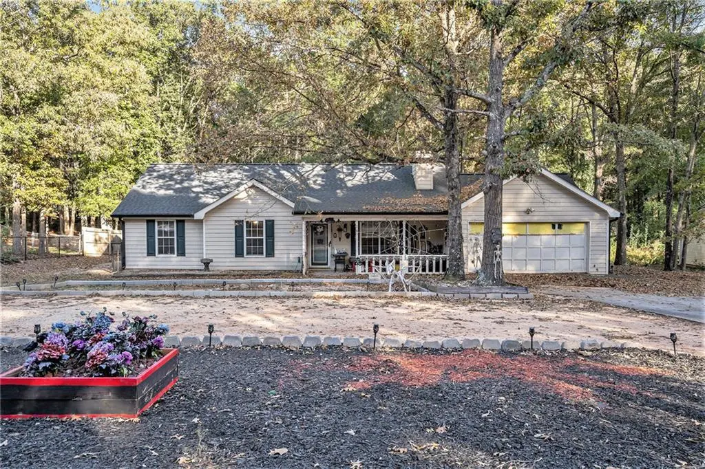205 Woodcrest Dr