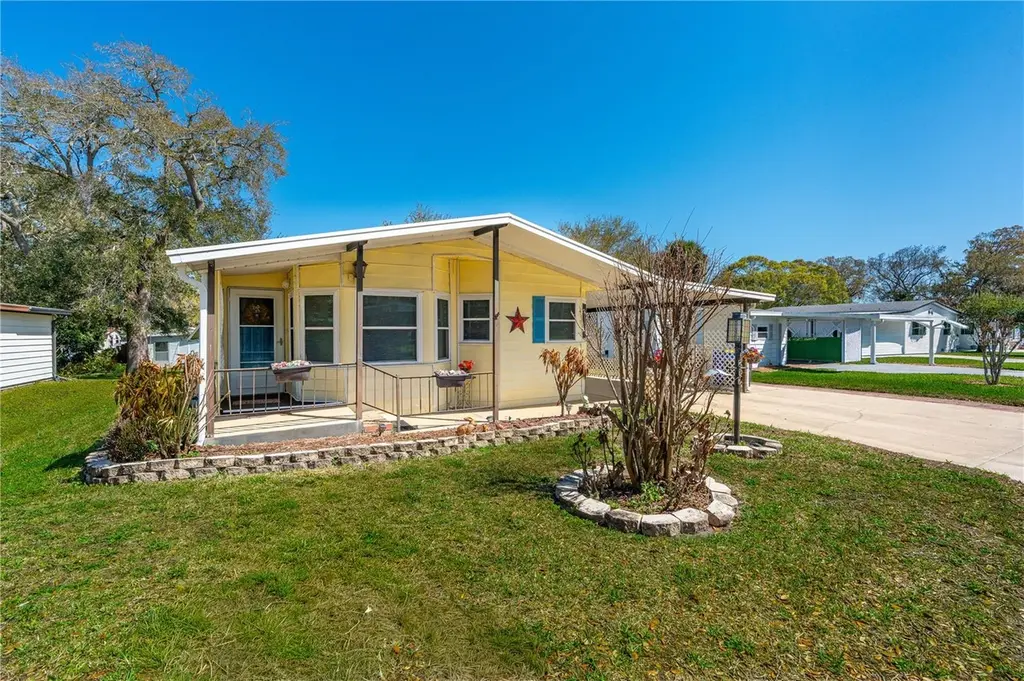 217 Schooner Ave