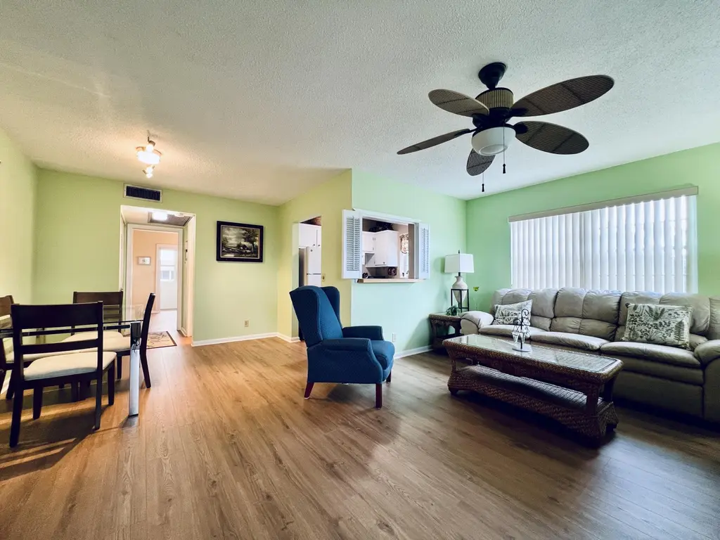 40 Dorchester B