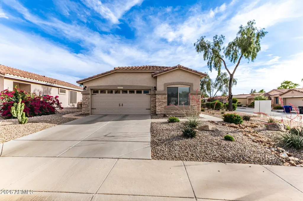 4691 E Appleby Ct