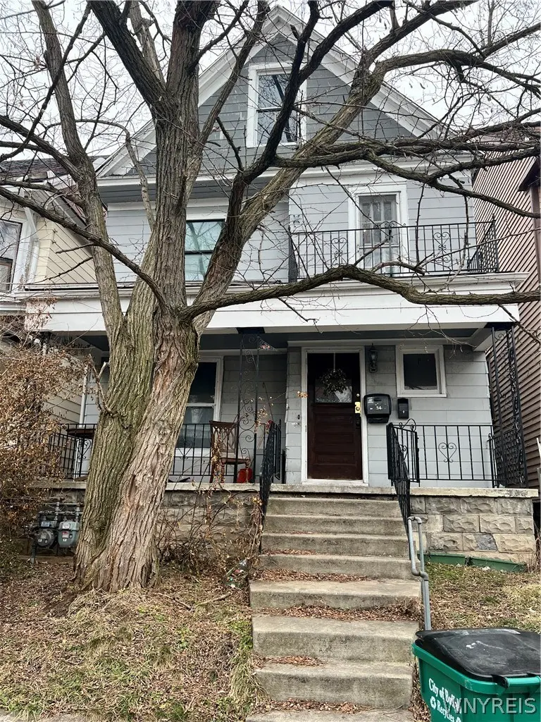 34 Auchinvole Ave