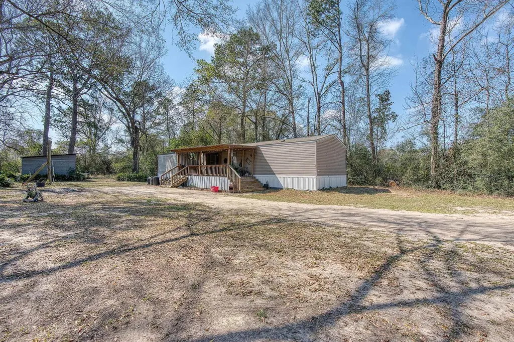 417 County Road 4141