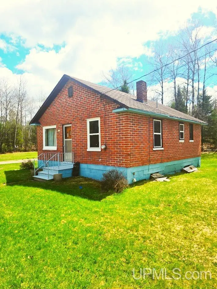 109 Memory Rd