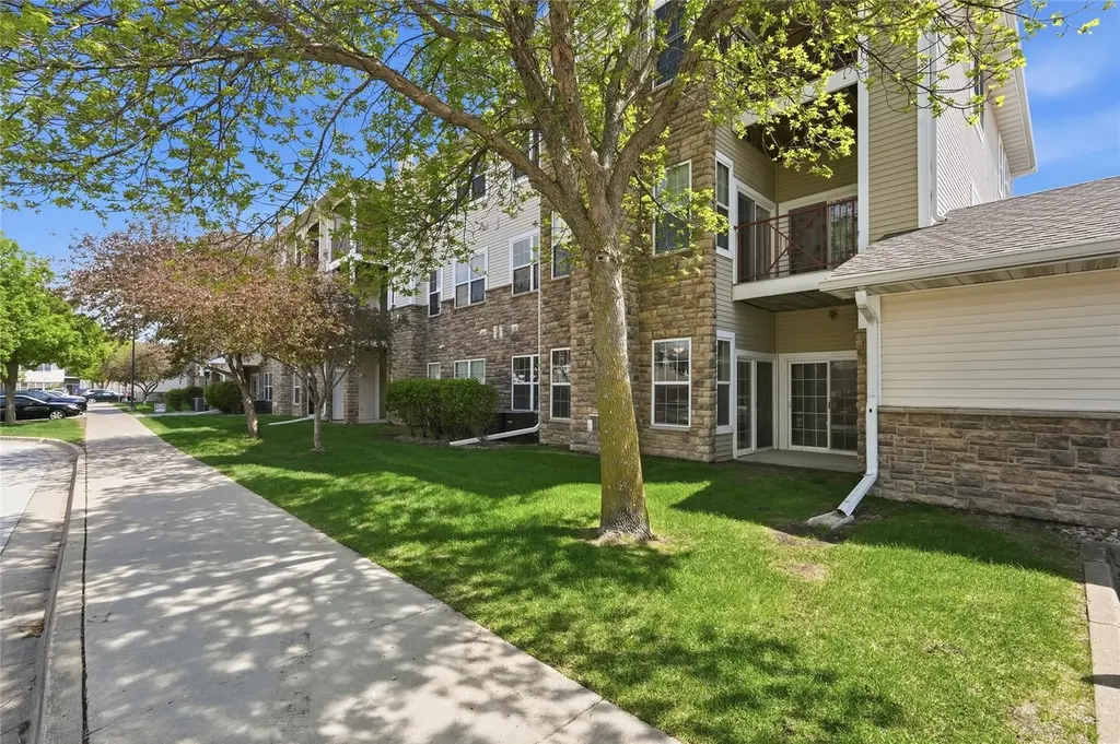1329 SE University Ave #112