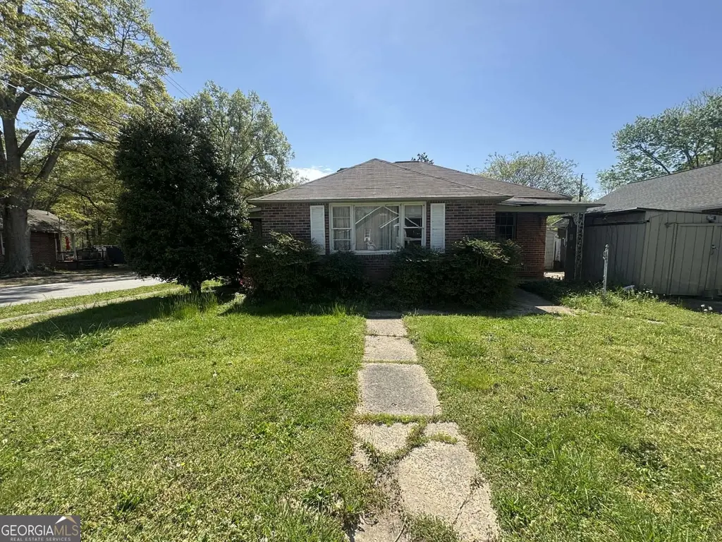 13 Hickory St