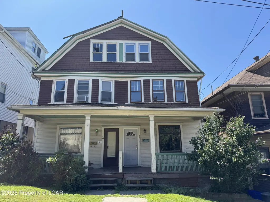 22 Walnut St