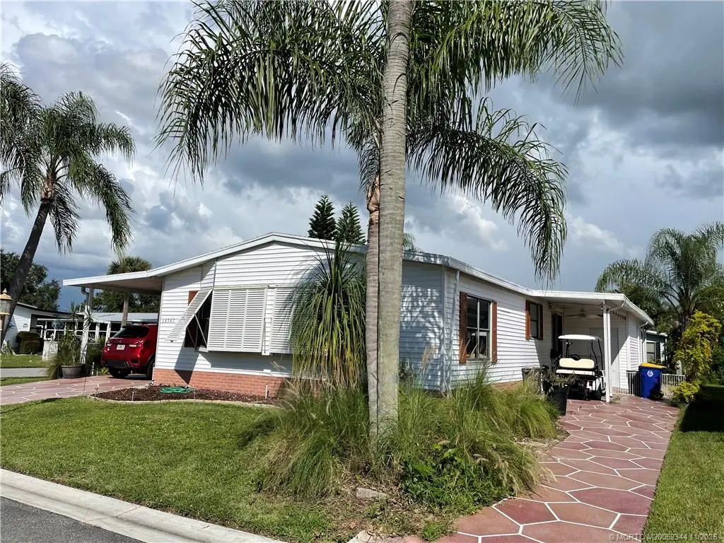14347 SW Golf Club Dr