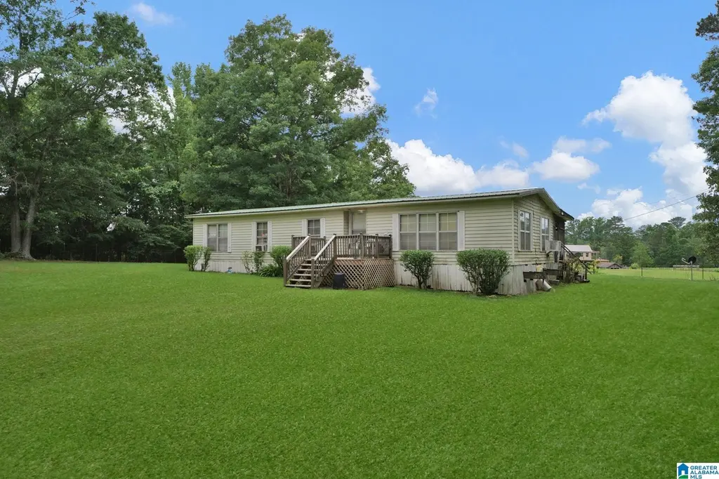 261 Grants Rd