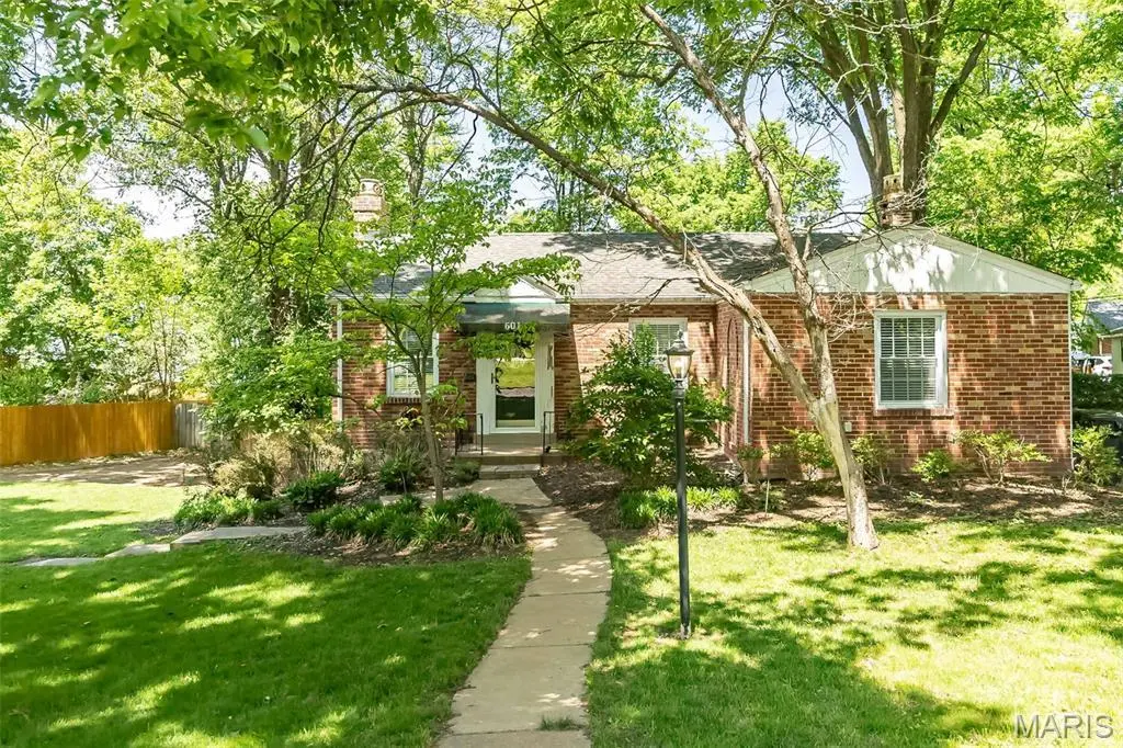 601 Woodard Dr
