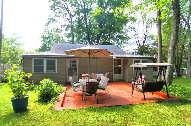 3155 Lexington Ave Unit 18AB