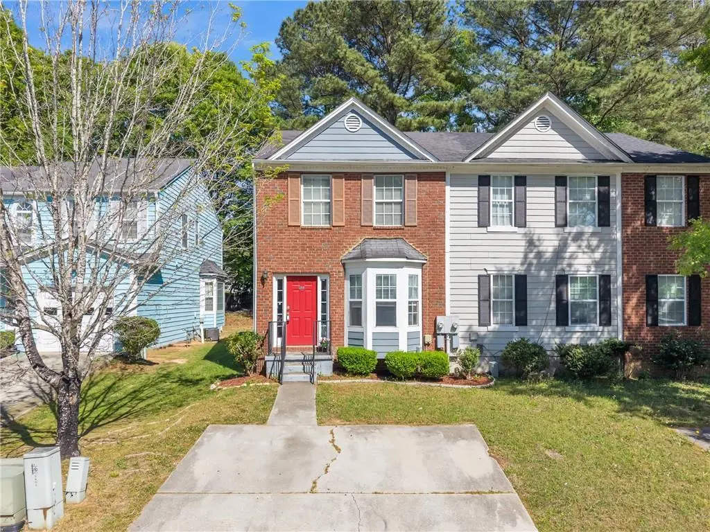 5910 Hampton Ct