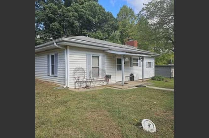 110 Merriman Rd