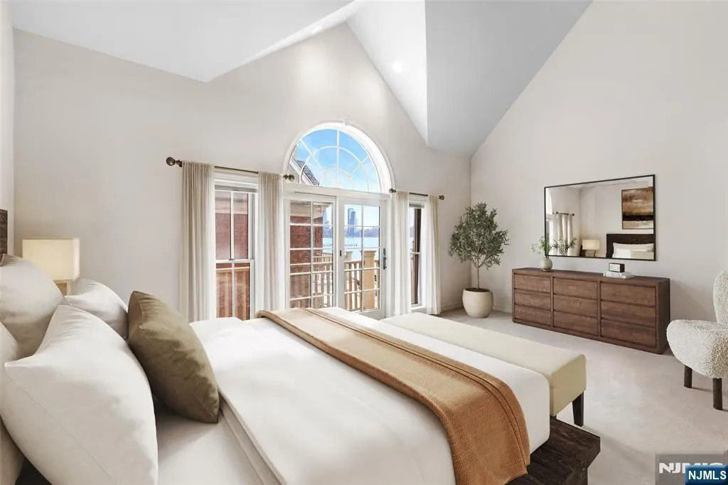 36 Regency Pl Unit TH - 36