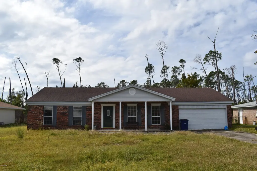 3017 Lanny Ln