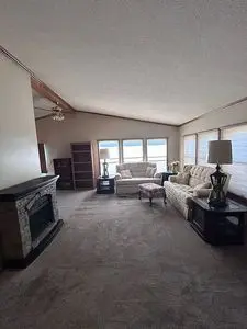 15033 Atlas Ct