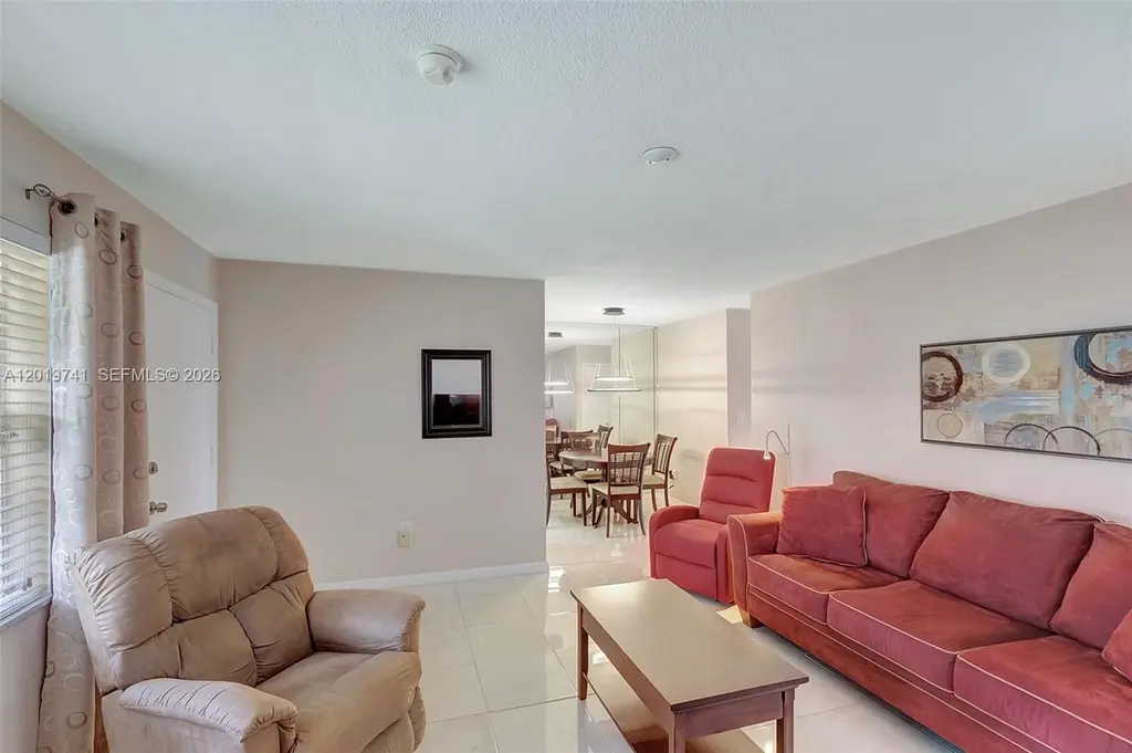 17001 NE 13th Ave #306