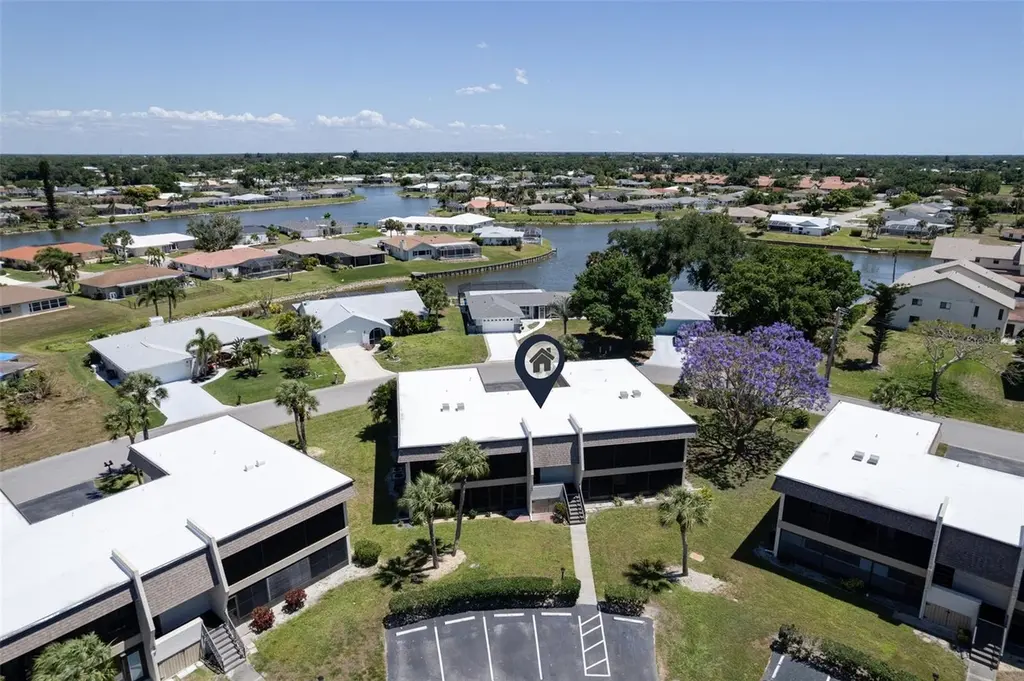 1727 Bonitas Cirs Unit 1718-C