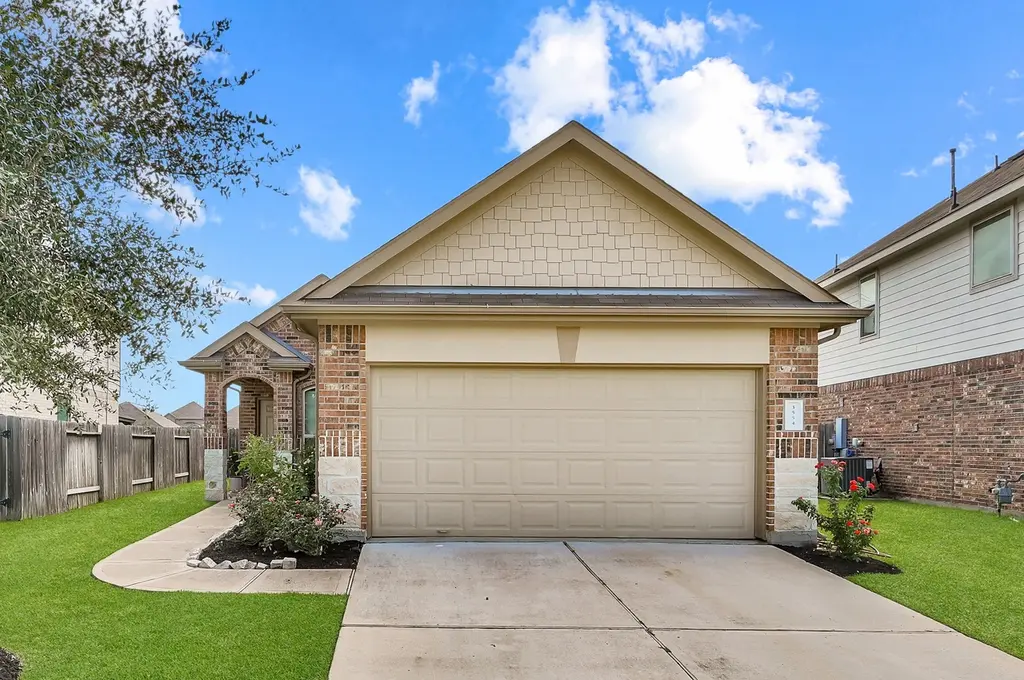 3554 Paganini Pl