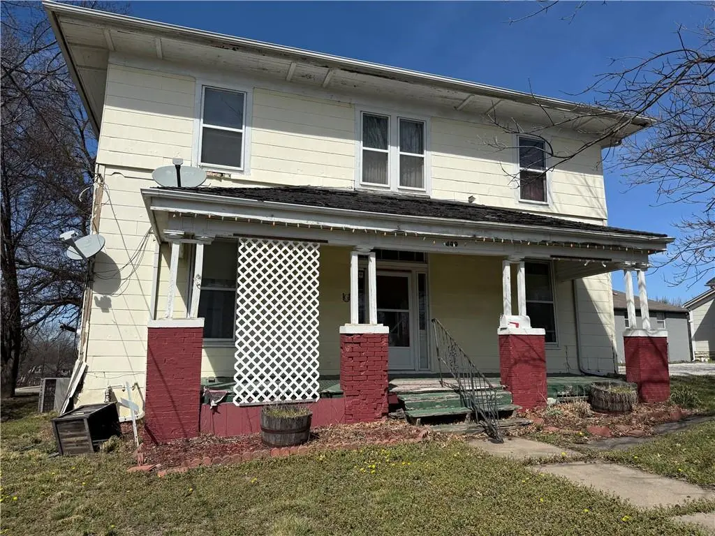 400 E North Main St