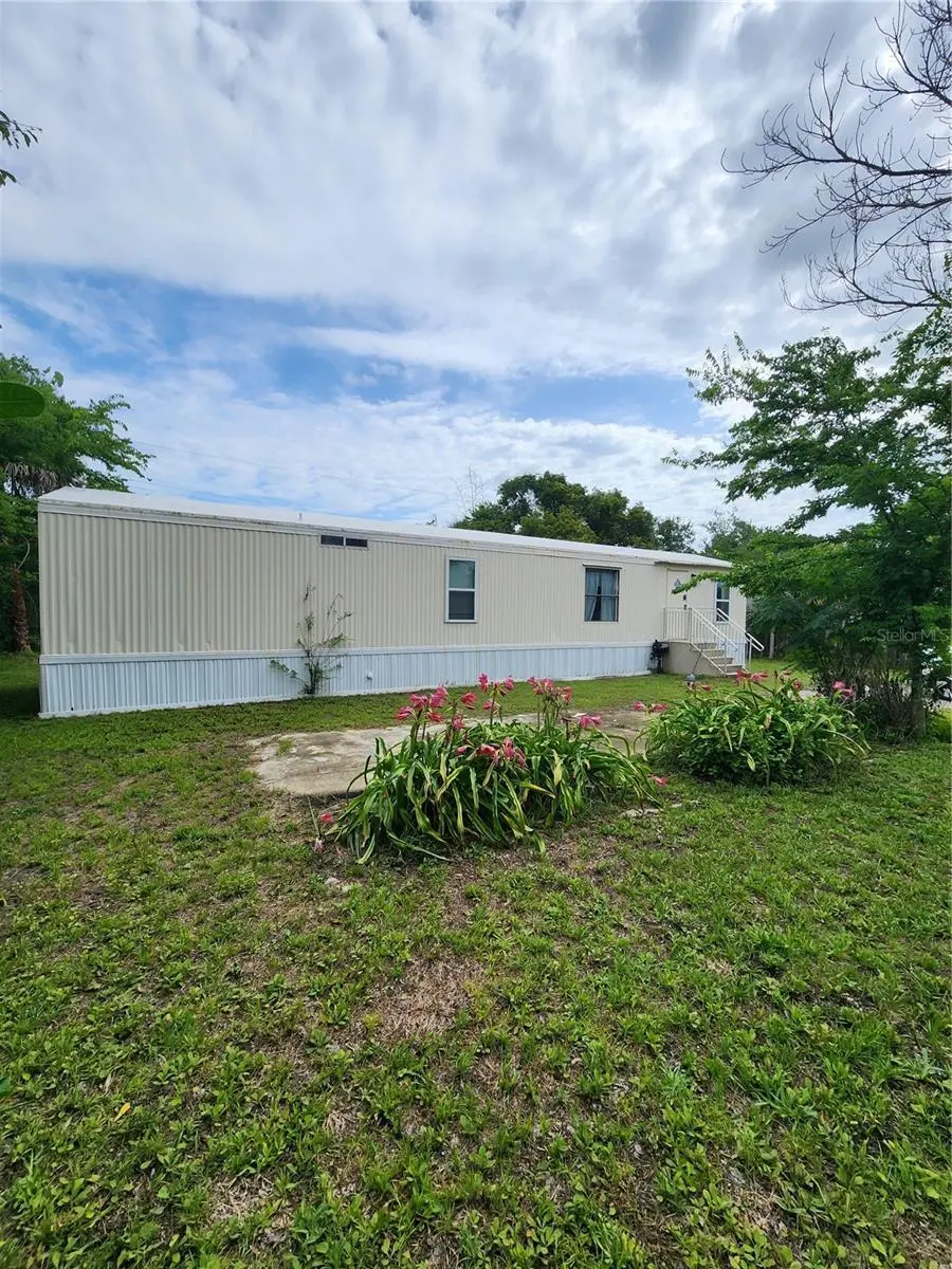 128 Center St