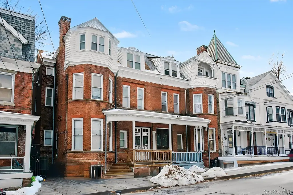 119 Chambers St