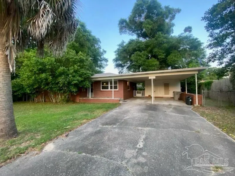 310 N 58th Ave