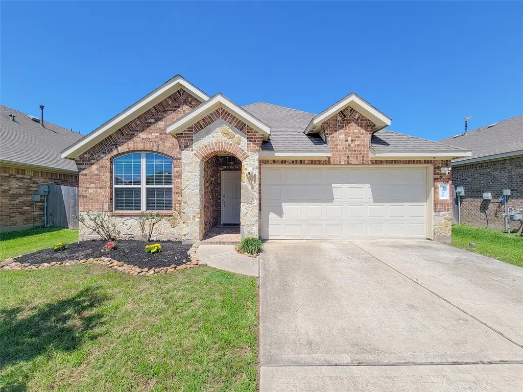 4931 Marina Shores Ct