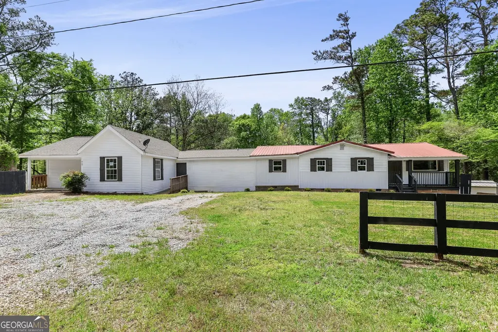 715 Corinth Rd