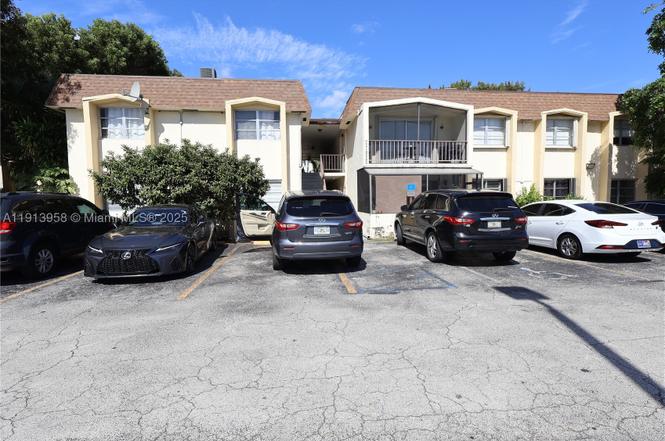 7825 Miller Dr Unit C211