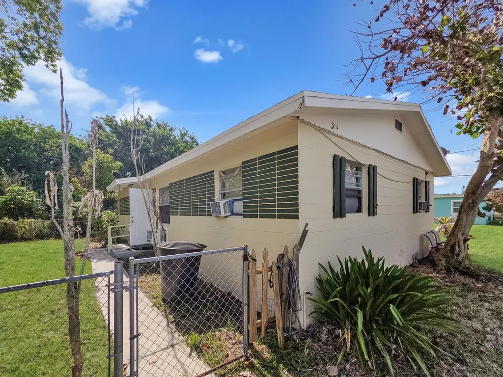 314 Dickson Dr