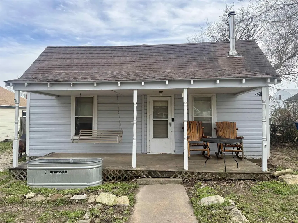 321 W Violet Ave