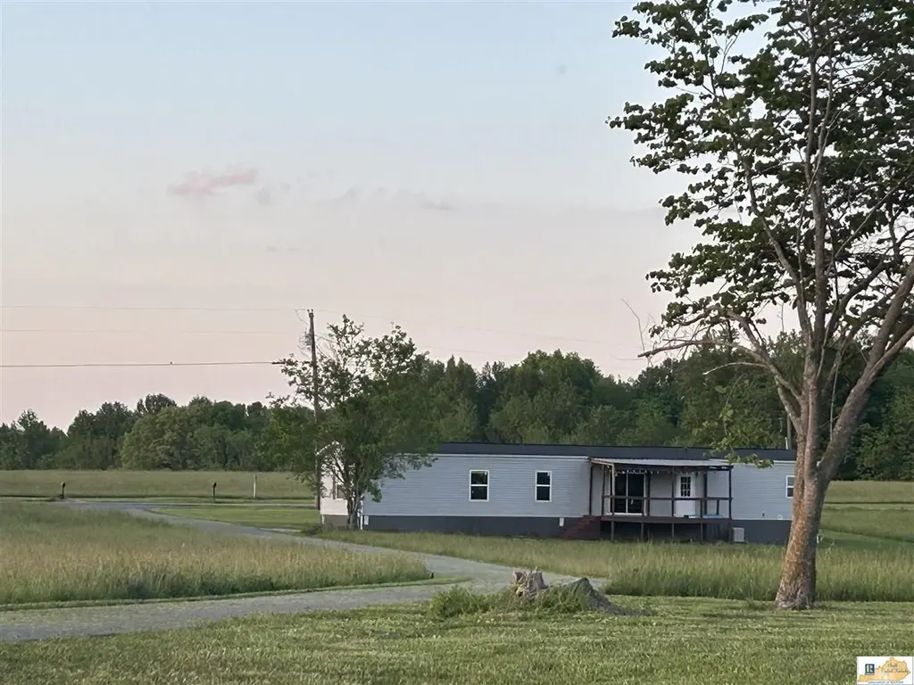 1711 Taylor Ford Rd